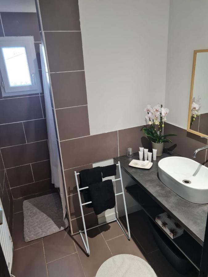 Le Repaire Du Soleil Appartement Aigues-Mortes Buitenkant foto